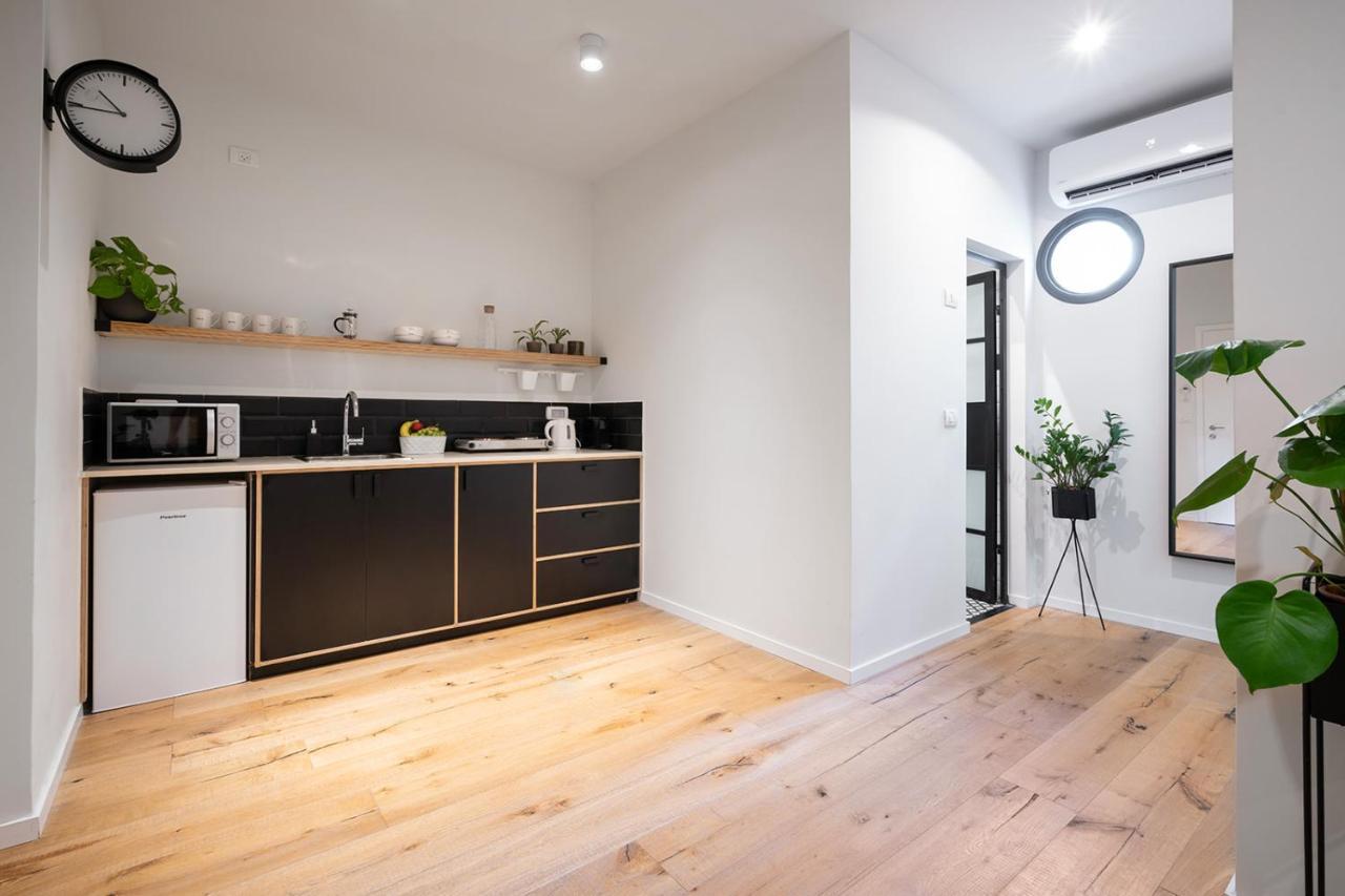 The Square - By Beach Apartments Tlv เทลอาวีฟ ภายนอก รูปภาพ